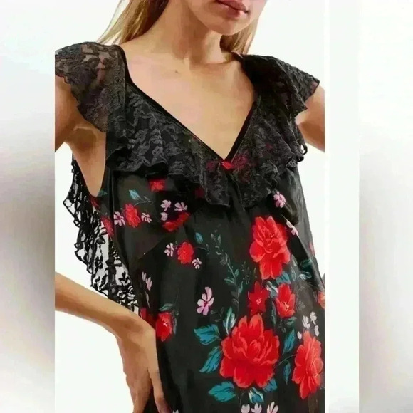 COPY - NWT FREE PEOPLE WARM HEARTS LACE & SATIN MAXI DRESS IN SIZE XS - Picture 5 of 11